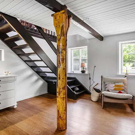 Semesterbostad Amazing In With Wifi